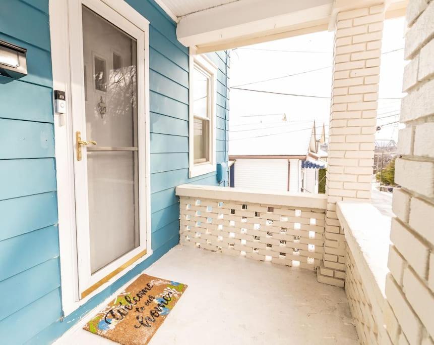 Cozy Riverfront Bungalow With Stunning Views Covington Exterior photo