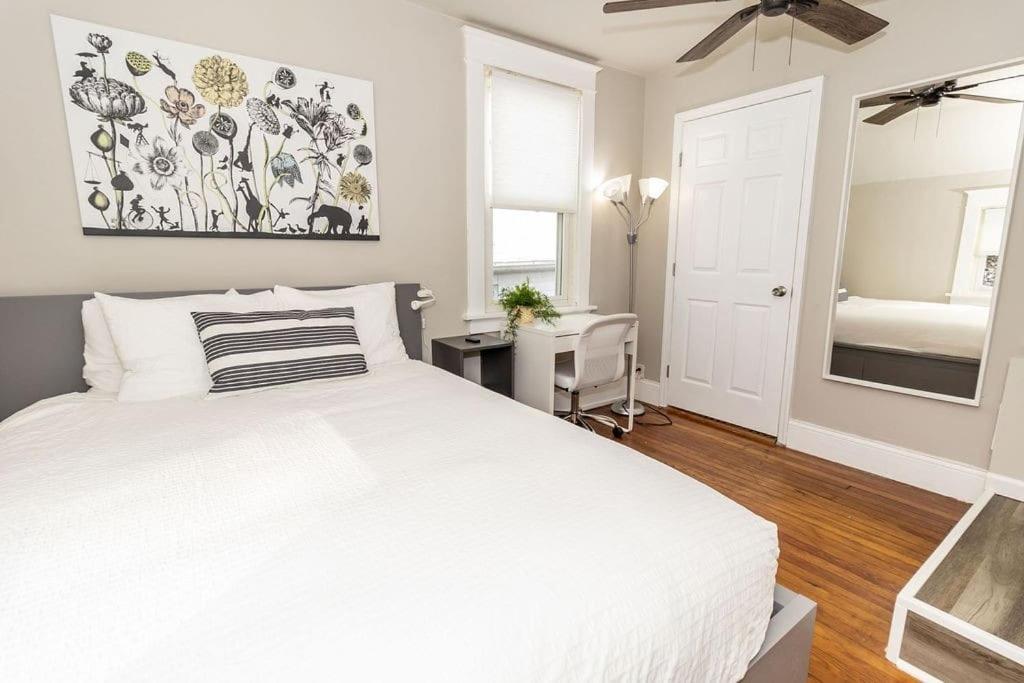 Cozy Riverfront Bungalow With Stunning Views Covington Exterior photo